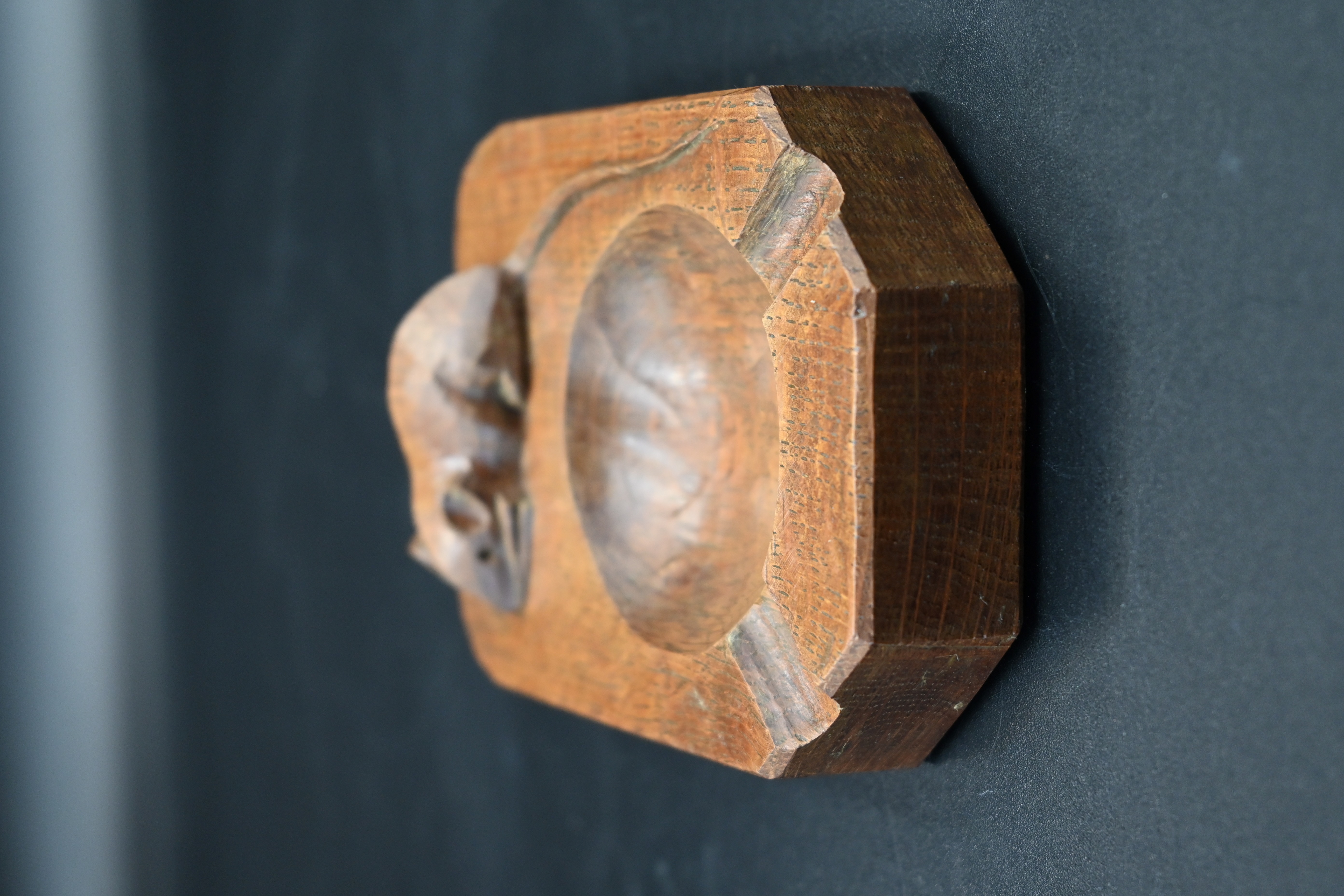 Mouseman - oak ashtray, canted rectangular form carved with a mouse signature, by the workshop of - Image 3 of 8