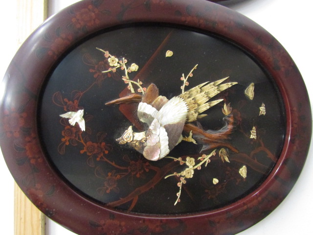 2 Shibayama plaques of birds in mother of pearl 3D design with lacquered style frames 54cmH - Image 2 of 5