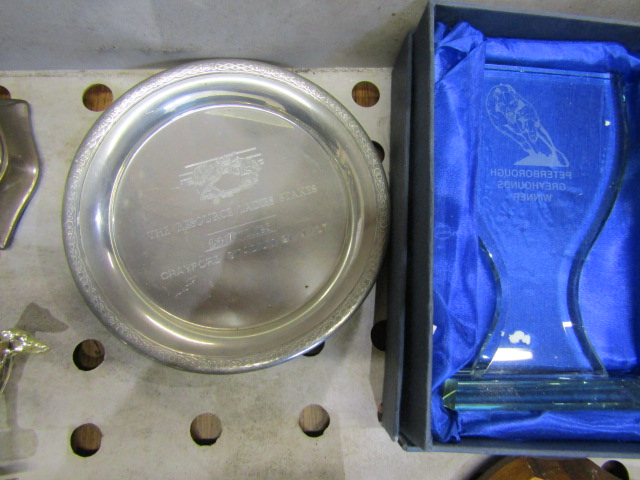 Greyhound racing trophies inc figures, glasses, plaques etc - Image 5 of 6