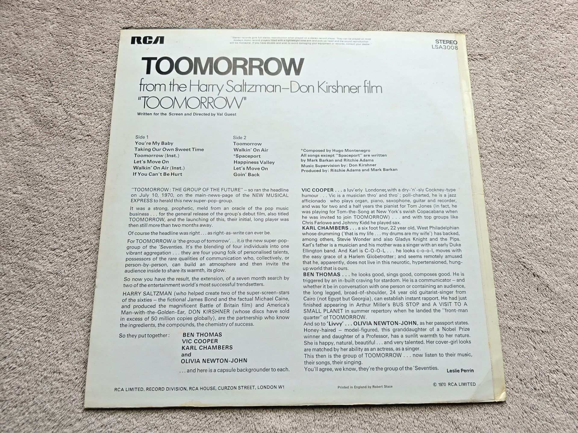 Olivia Newton John Toomorrow Rare Original UK Vinyl LP Amazing record in very good condition - Image 4 of 7