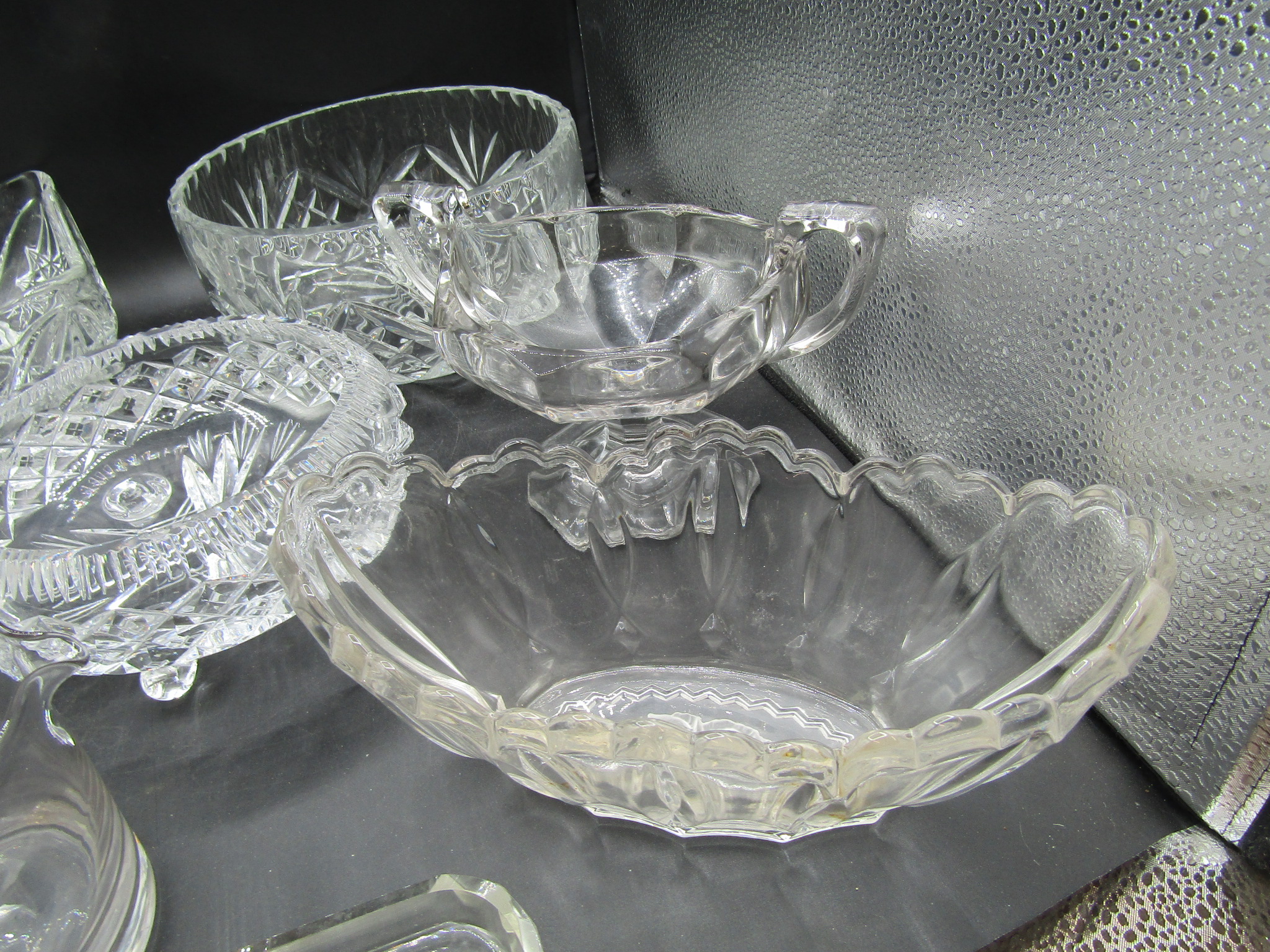 Quality glass bowls and ashtrays etc - Image 5 of 5