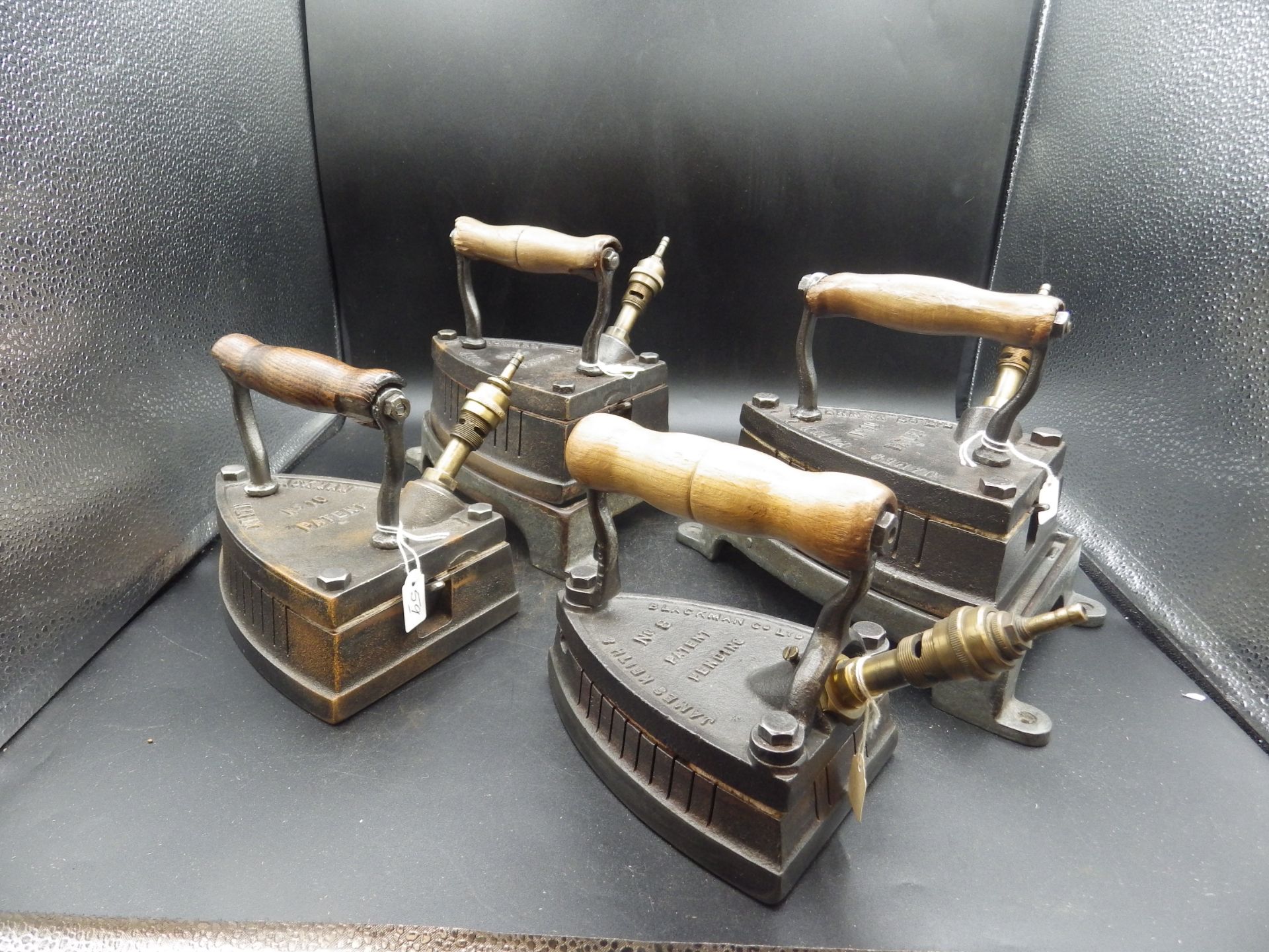 4 James Keith & Blackman Co ltd gas irons to incl No.8 patent pending, 2x No.10 one with trivet - Image 2 of 4