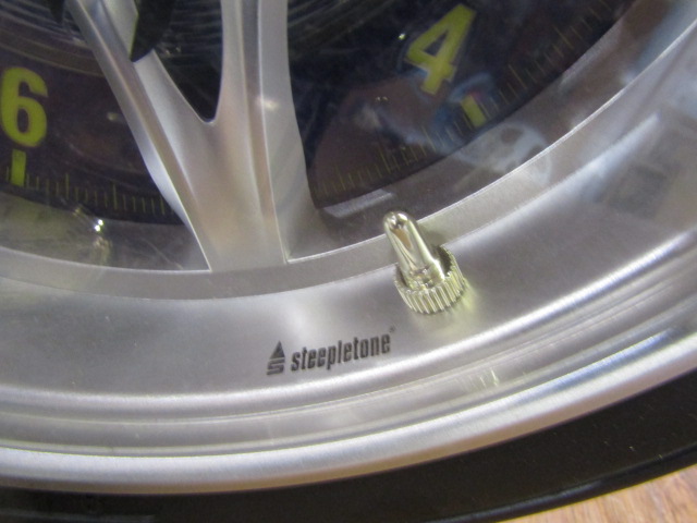 mini John Deere tyre clock and a larger tyre clock - Image 3 of 3