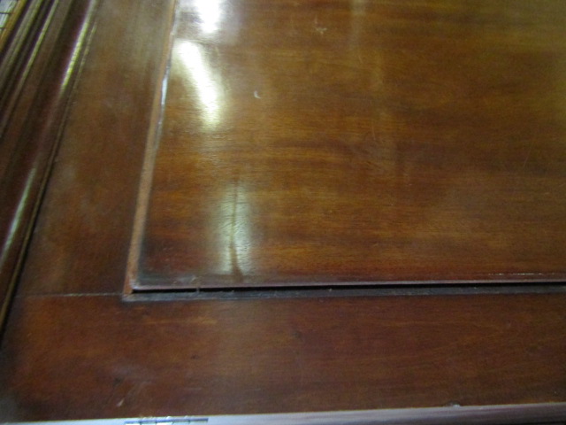 Mahogany linen press/cupboard with brass handles (needs some restoration, beading missing around - Image 12 of 13