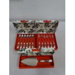 Portmeirion 'The Holly and the Ivy' boxed teaspoons, pastry forks and cake slice