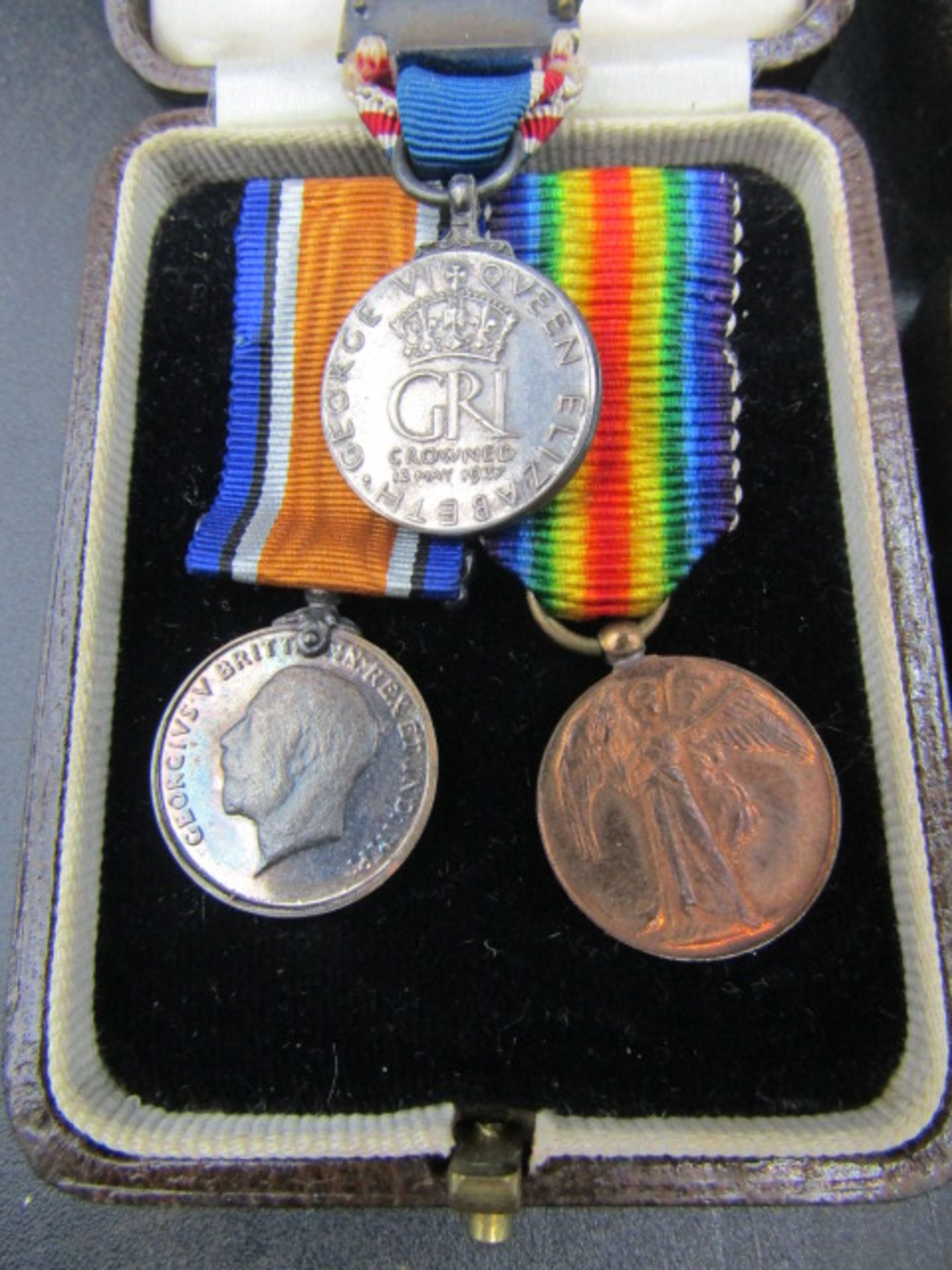 Miniature mess medals- ww1 and Geo VI coronation plus 1937 medallion - Image 2 of 5