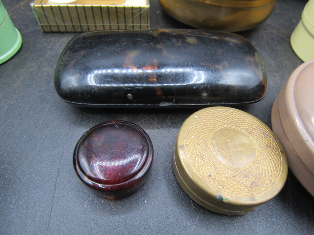 Collection of sewing boxes and pots - Image 7 of 10