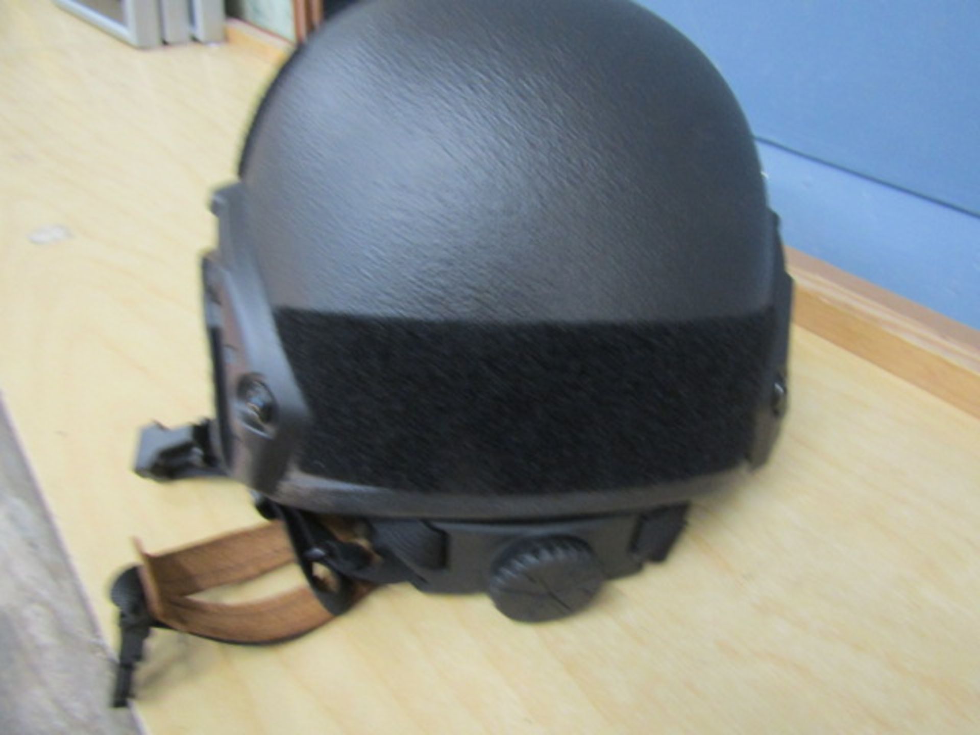 Kevlar (Aramid) ballistic FAST helmet with copy of test report- large size, unused - Image 2 of 5