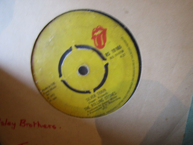 A collection of single 45's to inc Ska, Rock etc  many not in original sleeves - Bild 10 aus 48