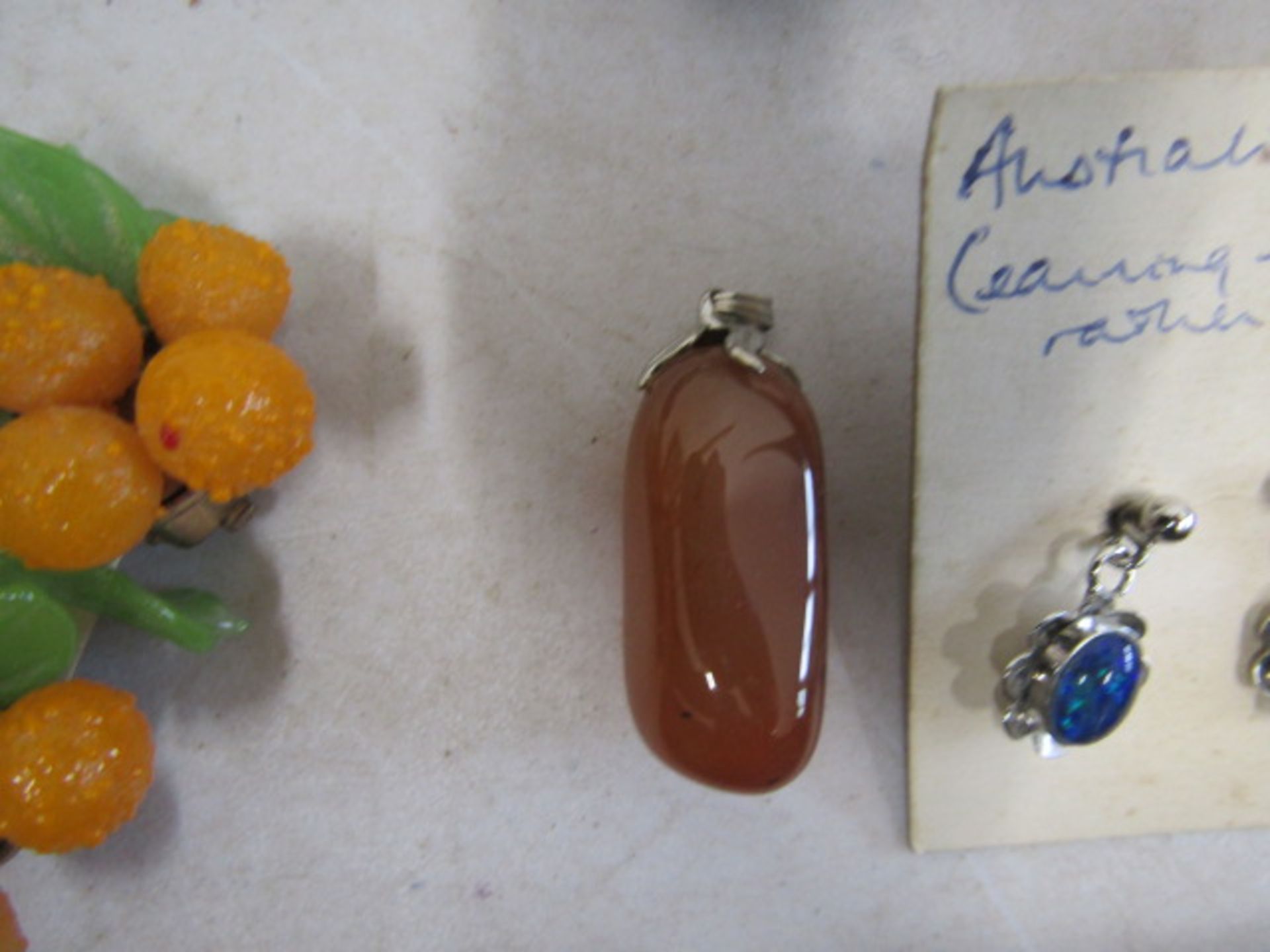 Costume jewellery inc Australian Opal earrings, quartz pendants etc etc - Image 25 of 26