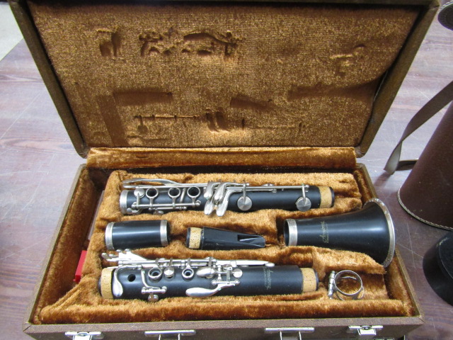 A clarinet in case