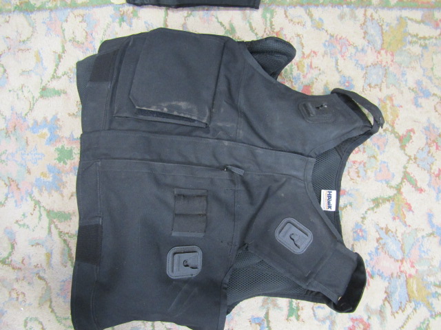 Ex police armour size medium These vests were bought from an established surplus dealers who