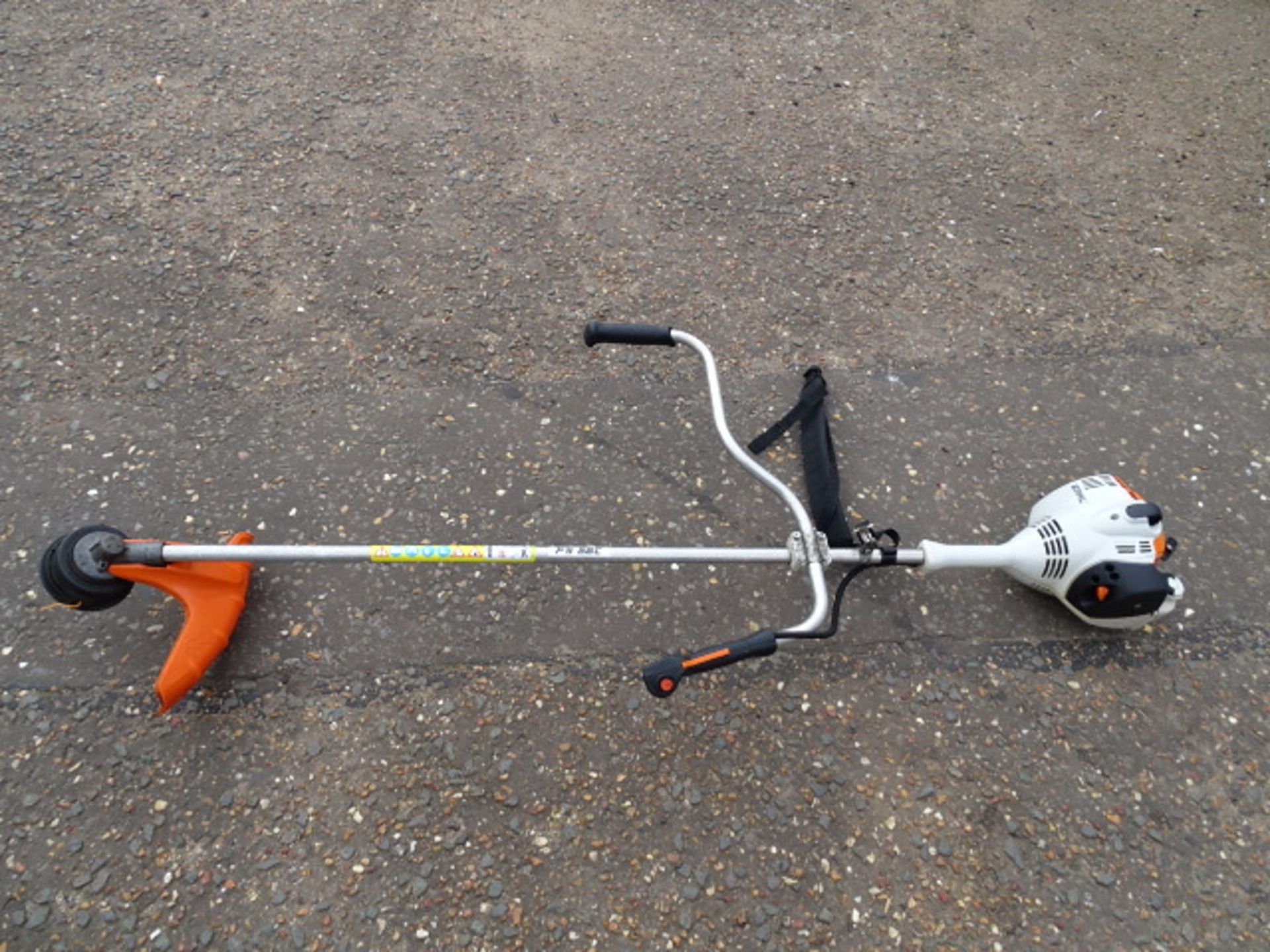 Stihl FS 56C petrol strimmer - Image 2 of 5