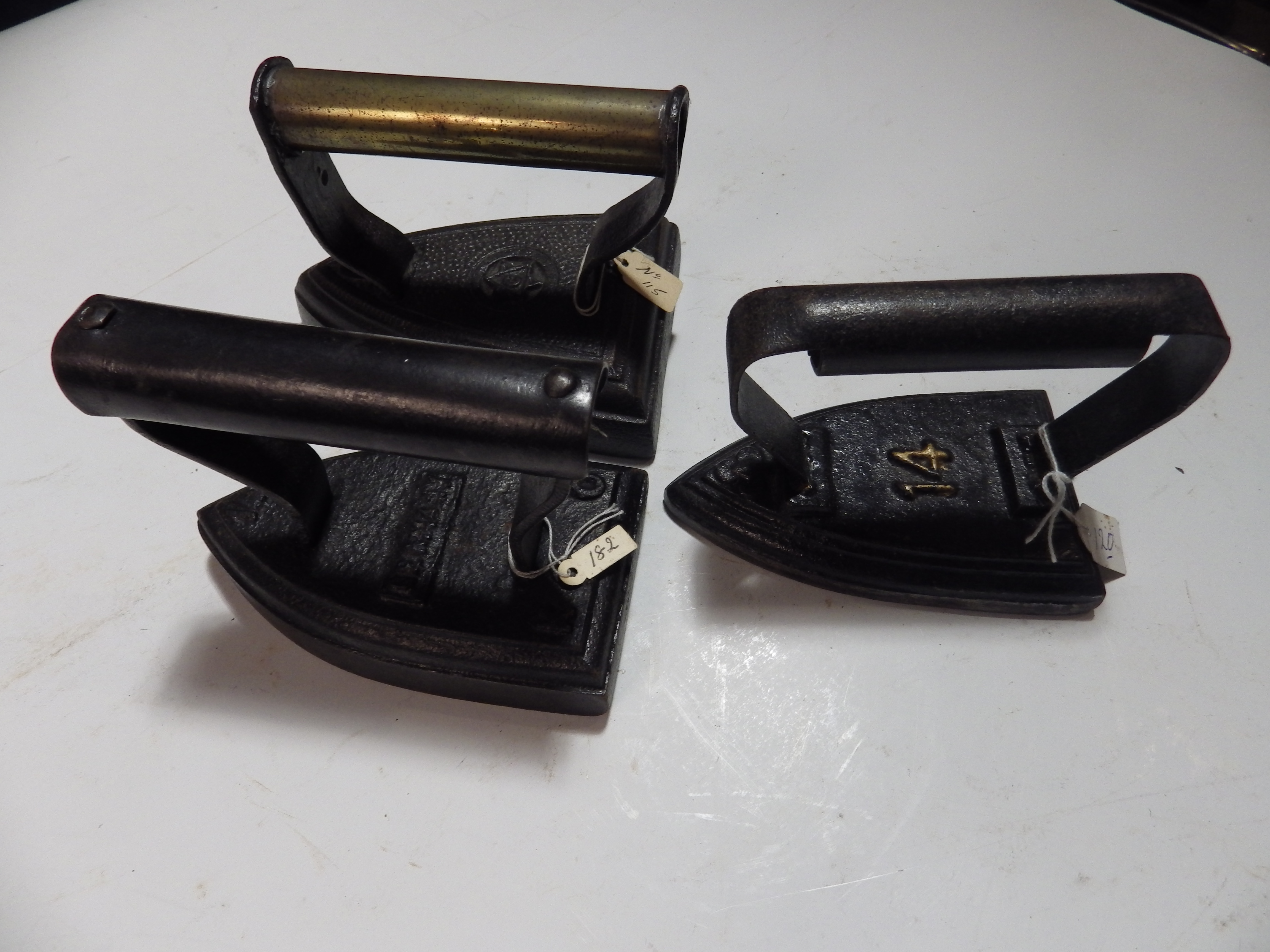 6 various sad/flat irons to incl E Pugh & co no8, salters, Ace 16 and 14 etc - Image 3 of 3
