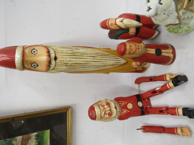 Wooden Santa's, and 2 ceramic houses - Image 3 of 3