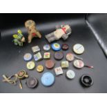 collection vintage measuring tapes