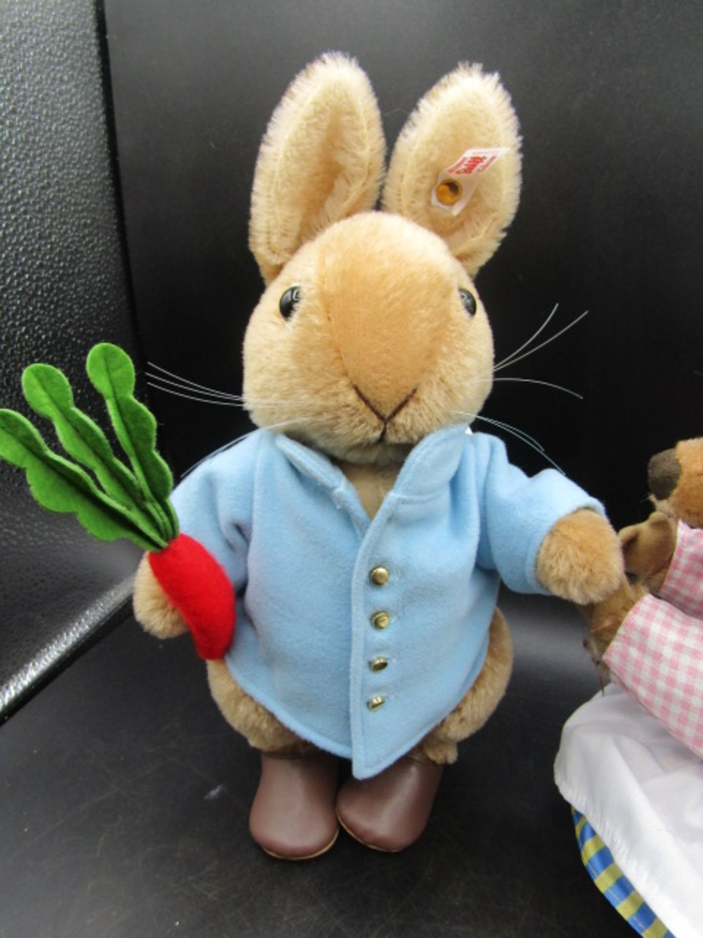 Steiff Peter Rabbit and Twiggy-Winkle - Image 4 of 5