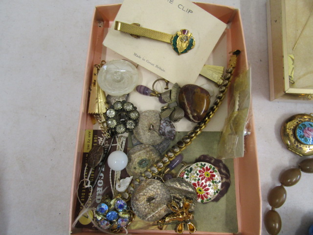Costume jewellery inc Australian Opal earrings, quartz pendants etc etc - Image 11 of 26