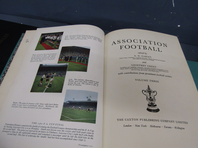4 volumes Football Association books - Bild 2 aus 2