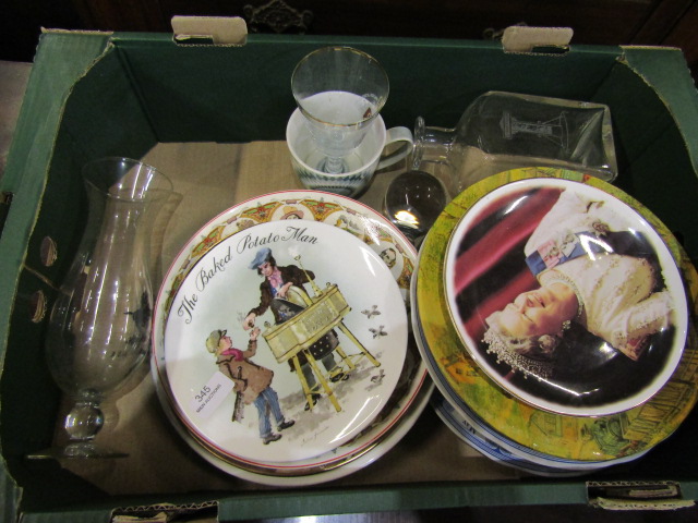 A stillage of china, glass and sundries stillage not included- all items must be removed. - Image 18 of 18