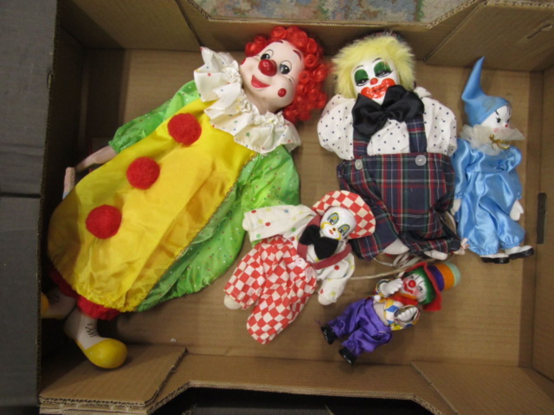 Clown dolls