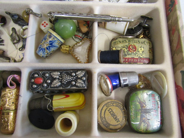 vintage sewing boxes with contents inc hatpins and small jade? dog - Image 7 of 19