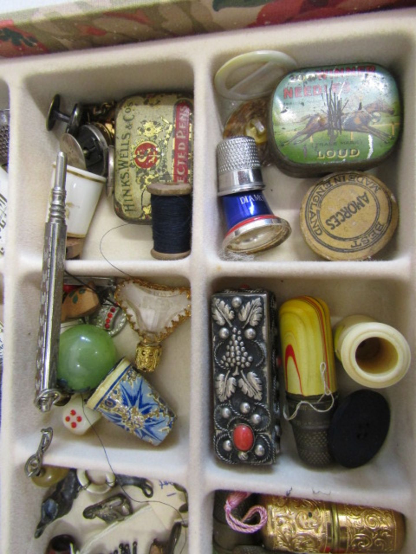 vintage sewing boxes with contents inc hatpins and small jade? dog - Image 7 of 19