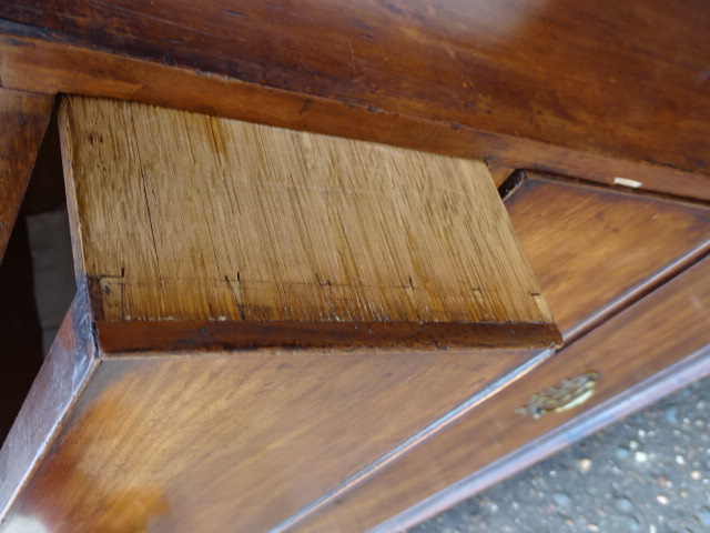 Mahogany linen press/cupboard with ornate brass handles 122cmW 208cmH 50cmD no key - Image 2 of 15