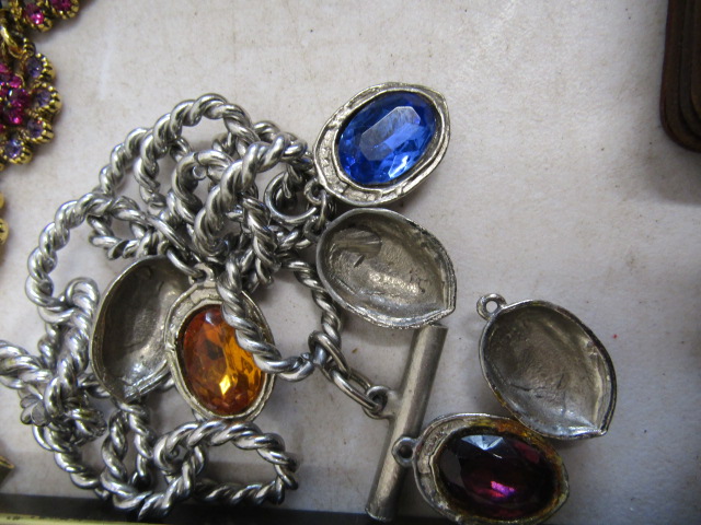 Costume jewellery inc Australian Opal earrings, quartz pendants etc etc - Image 3 of 26
