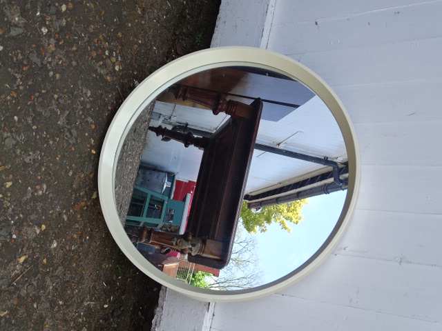 Round wall mirror Diameter 50cm approx