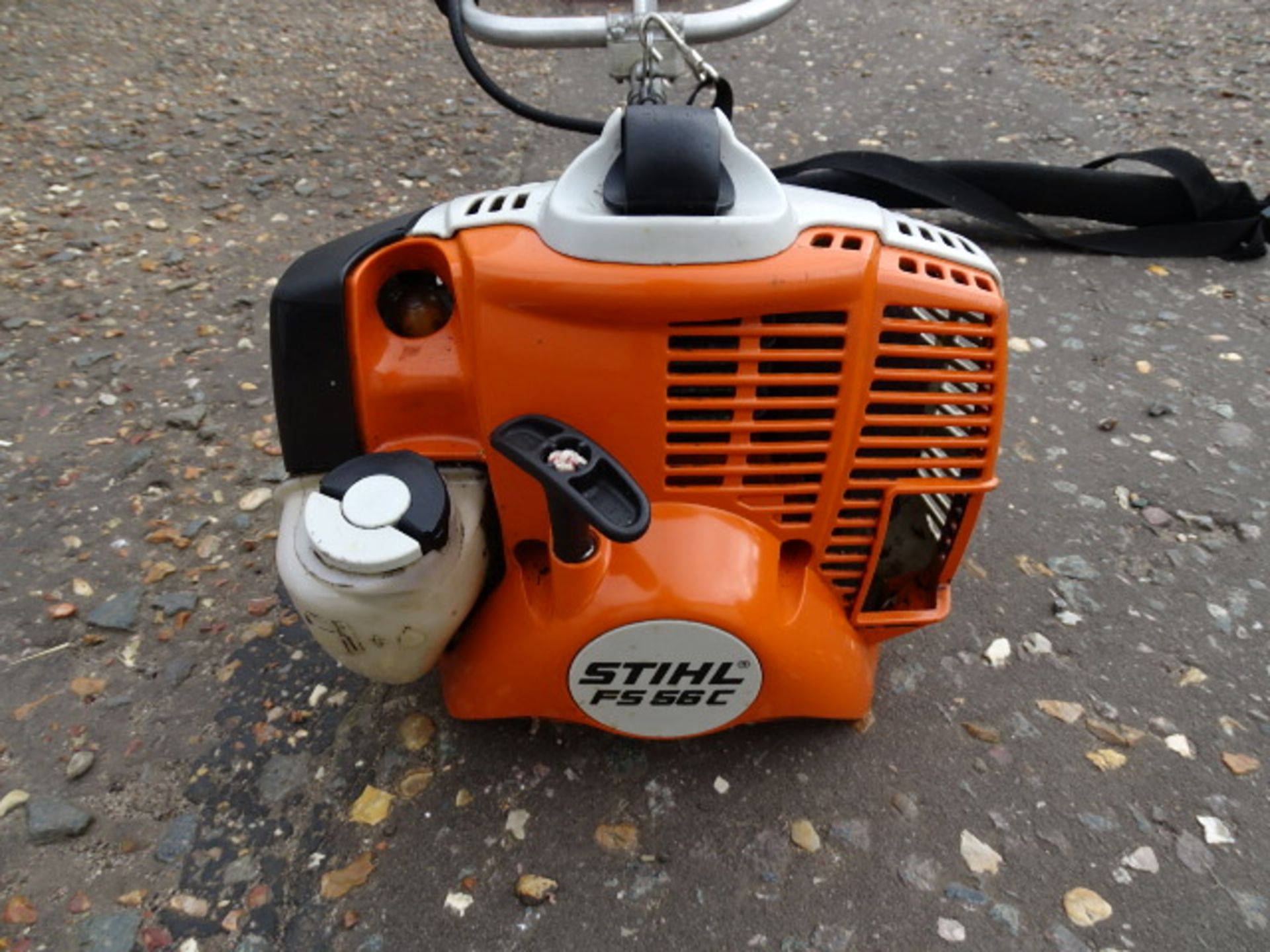 Stihl FS 56C petrol strimmer - Image 5 of 5