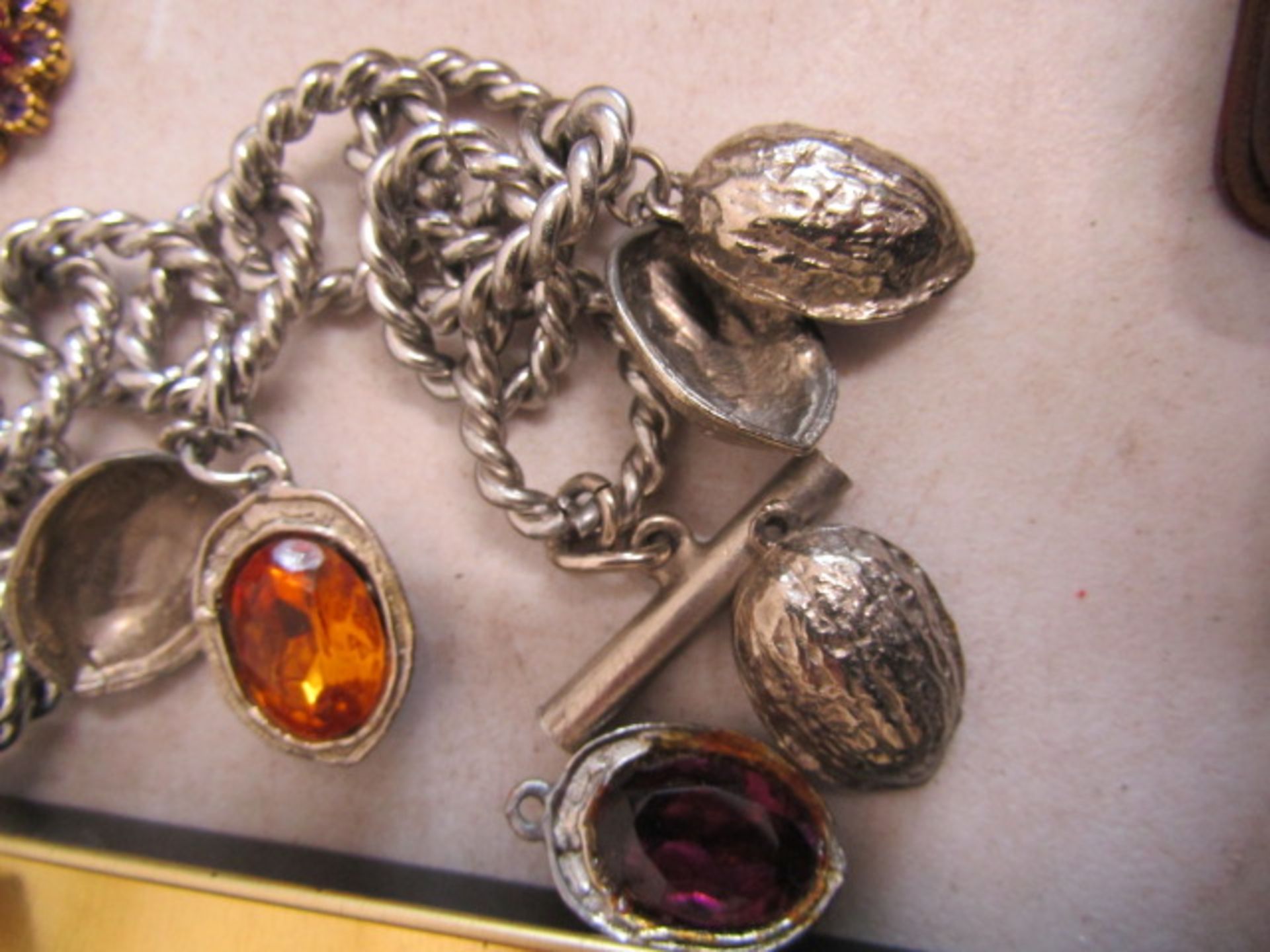 Costume jewellery inc Australian Opal earrings, quartz pendants etc etc - Image 4 of 26