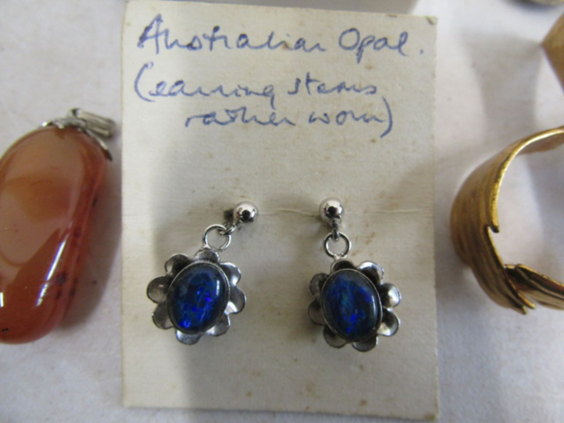 Costume jewellery inc Australian Opal earrings, quartz pendants etc etc - Image 10 of 26