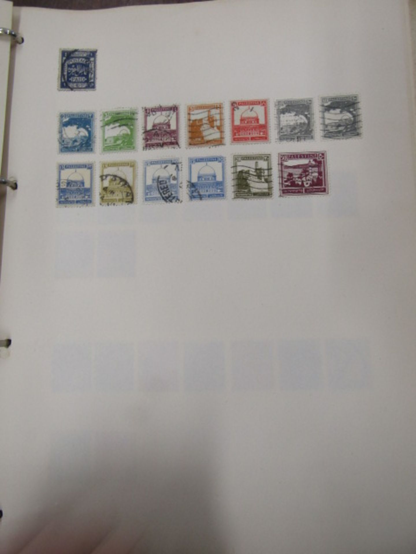 2 stamp albums, one school boy around the world and Meteor album Vic-ERII and around the world - Image 26 of 27