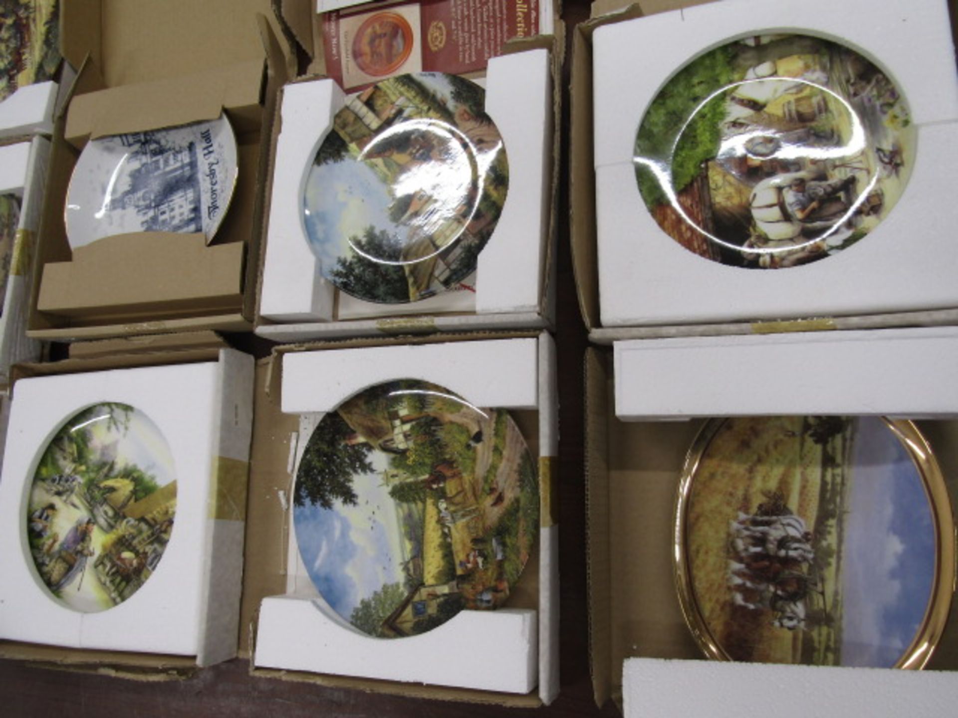 Collection of picture plates inc Royal Doulton farming and birds part sets - Image 6 of 11