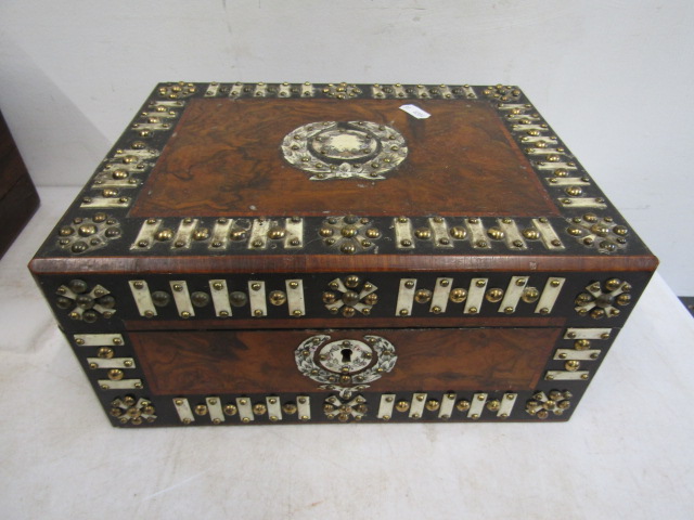 Victorian burr walnut decorated sewing box