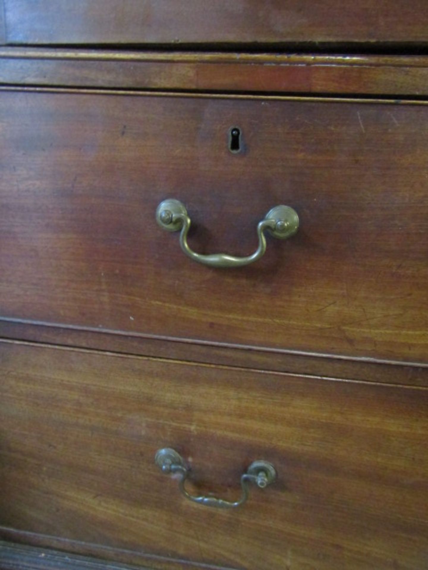 Mahogany linen press/cupboard with brass handles (needs some restoration, beading missing around - Image 7 of 13