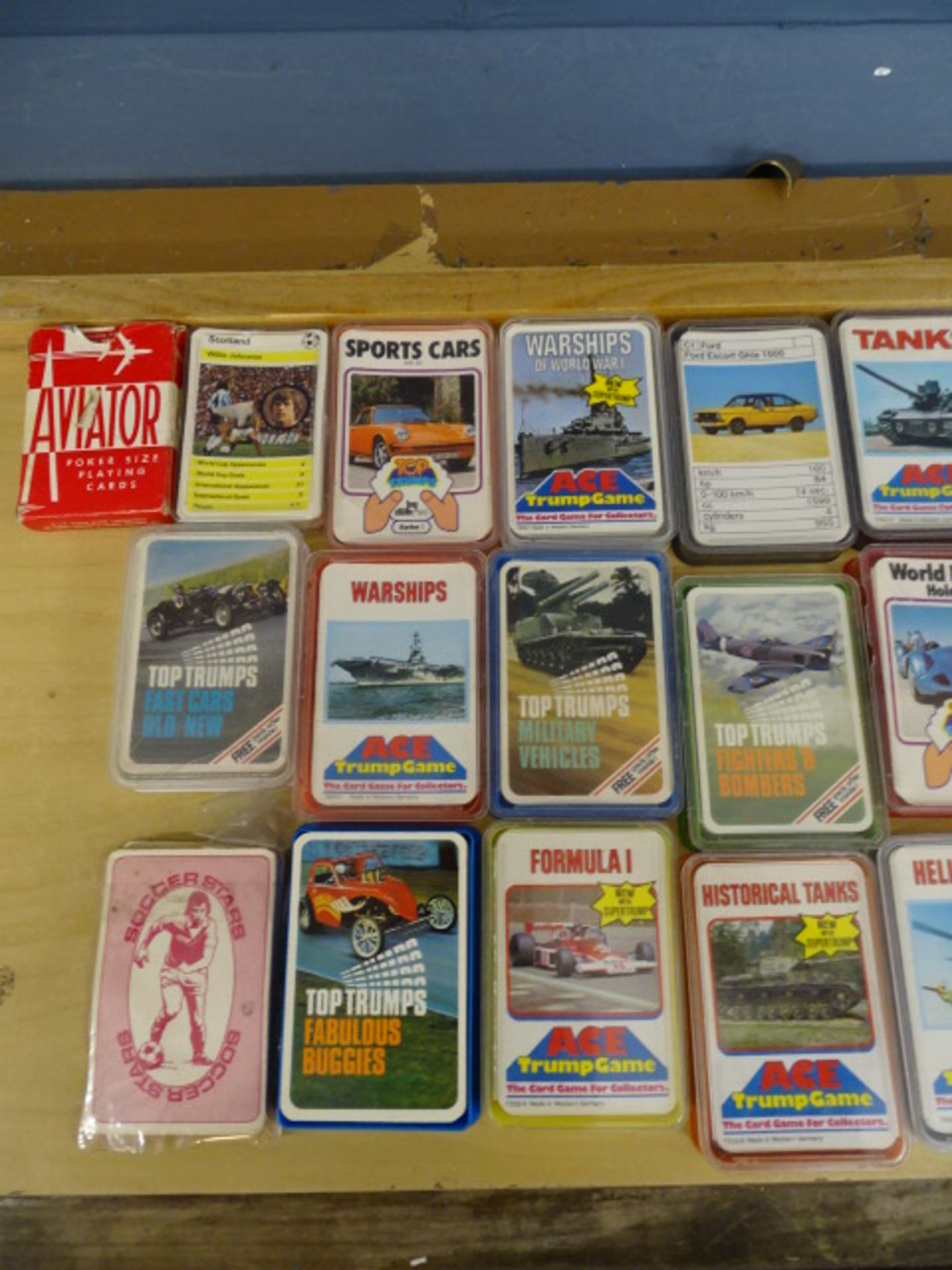 20 Vintage Top Trumps card games - Image 3 of 3