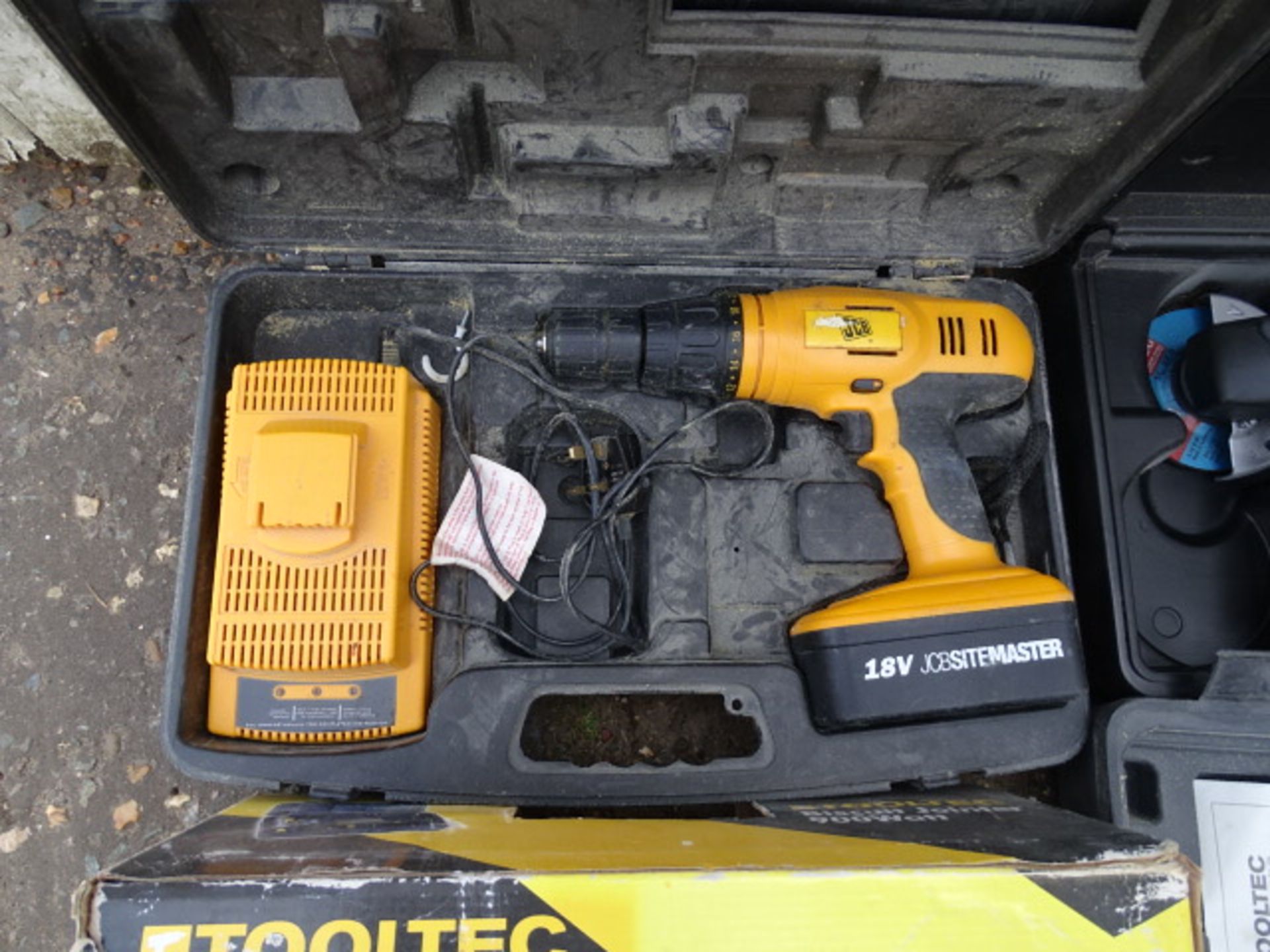 JCB cordless drill, angle grinder and Tooltec biscuit jointer - Image 2 of 5