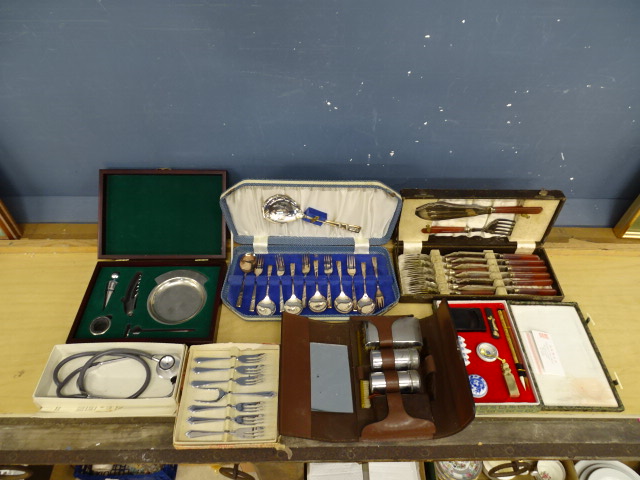 Cutlery sets and vintage men's vanity case etc