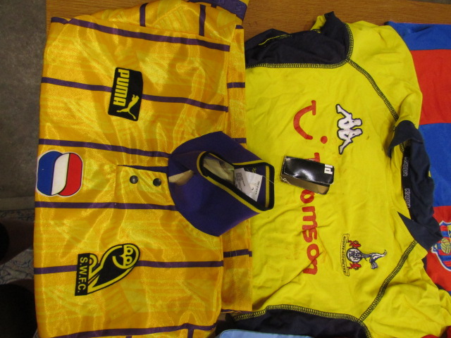 Football shirts - Image 2 of 11