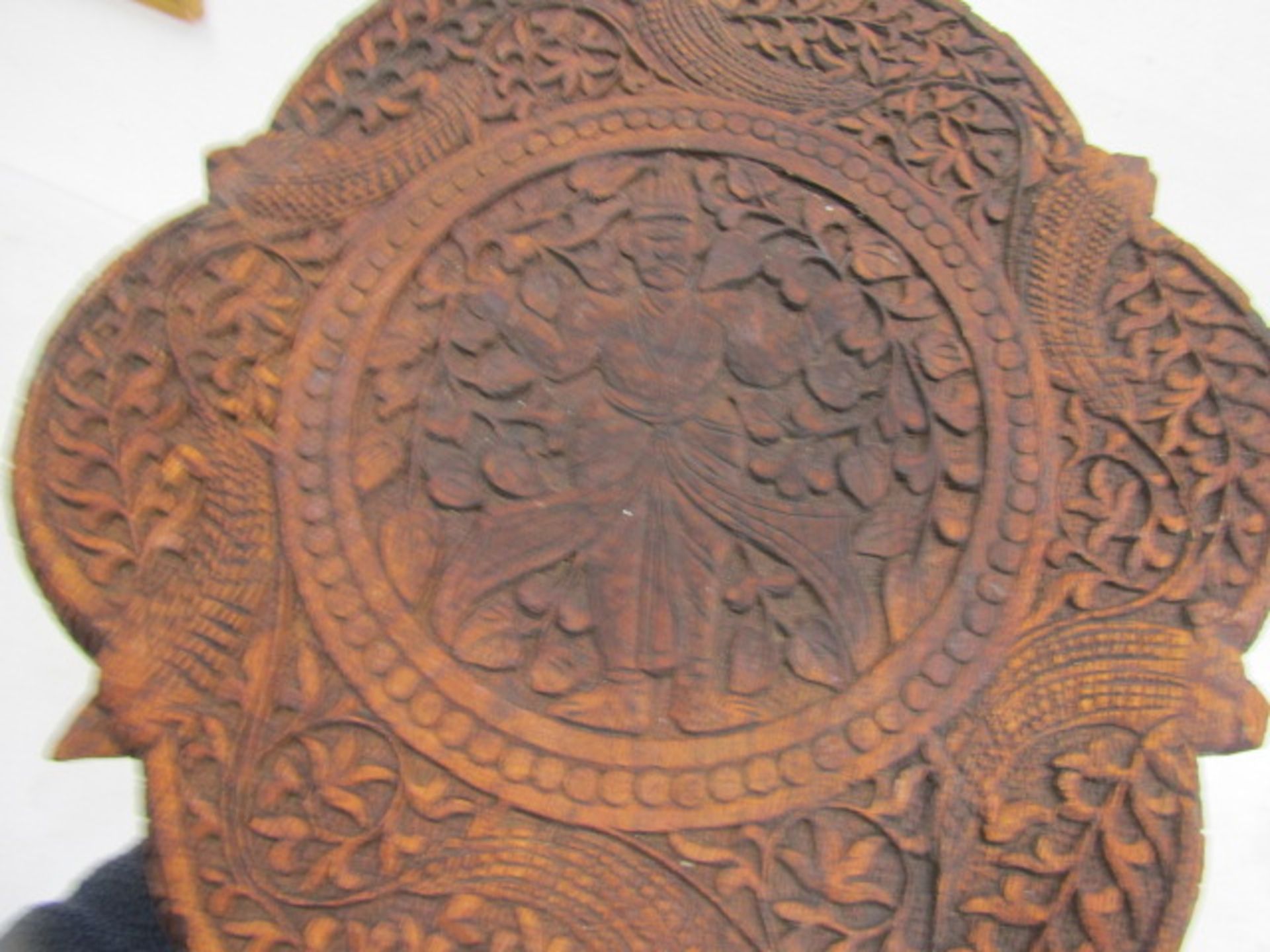 Anglo Indian small carved occasion table - Image 2 of 4