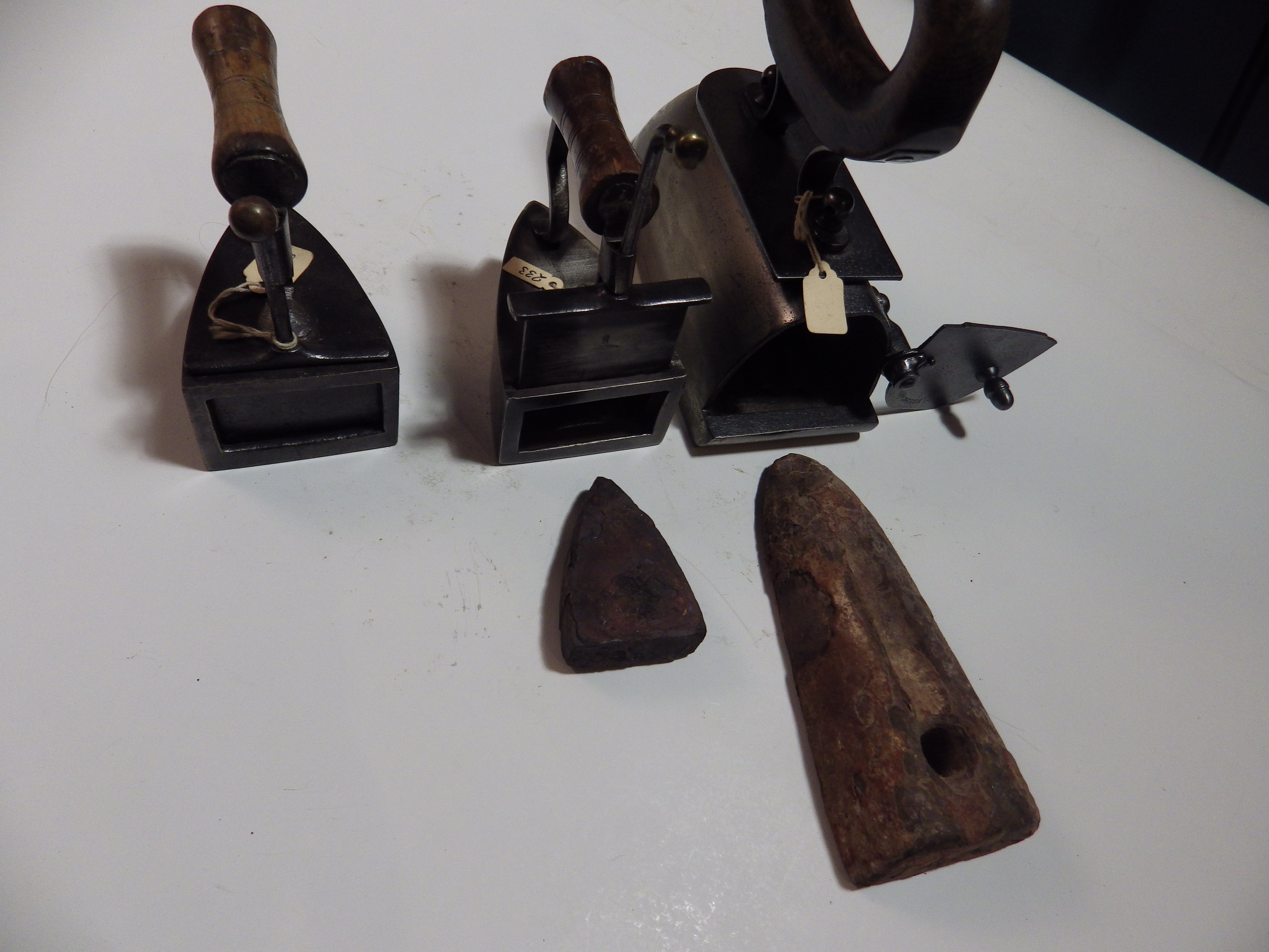 3 box irons with wooden handles - 2 small, one with slug and large GM no. 39454475 with slug - Image 2 of 2
