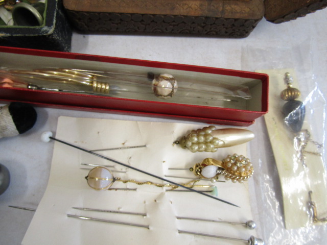 vintage sewing boxes with contents inc hatpins and small jade? dog - Image 17 of 19