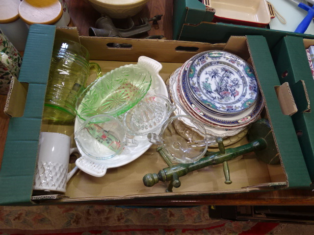 Stillage containing china, glass and cutlery etc (contents only stillage not included) - Image 3 of 19