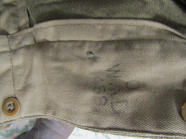 RHA uniform in suitcase - Image 4 of 6