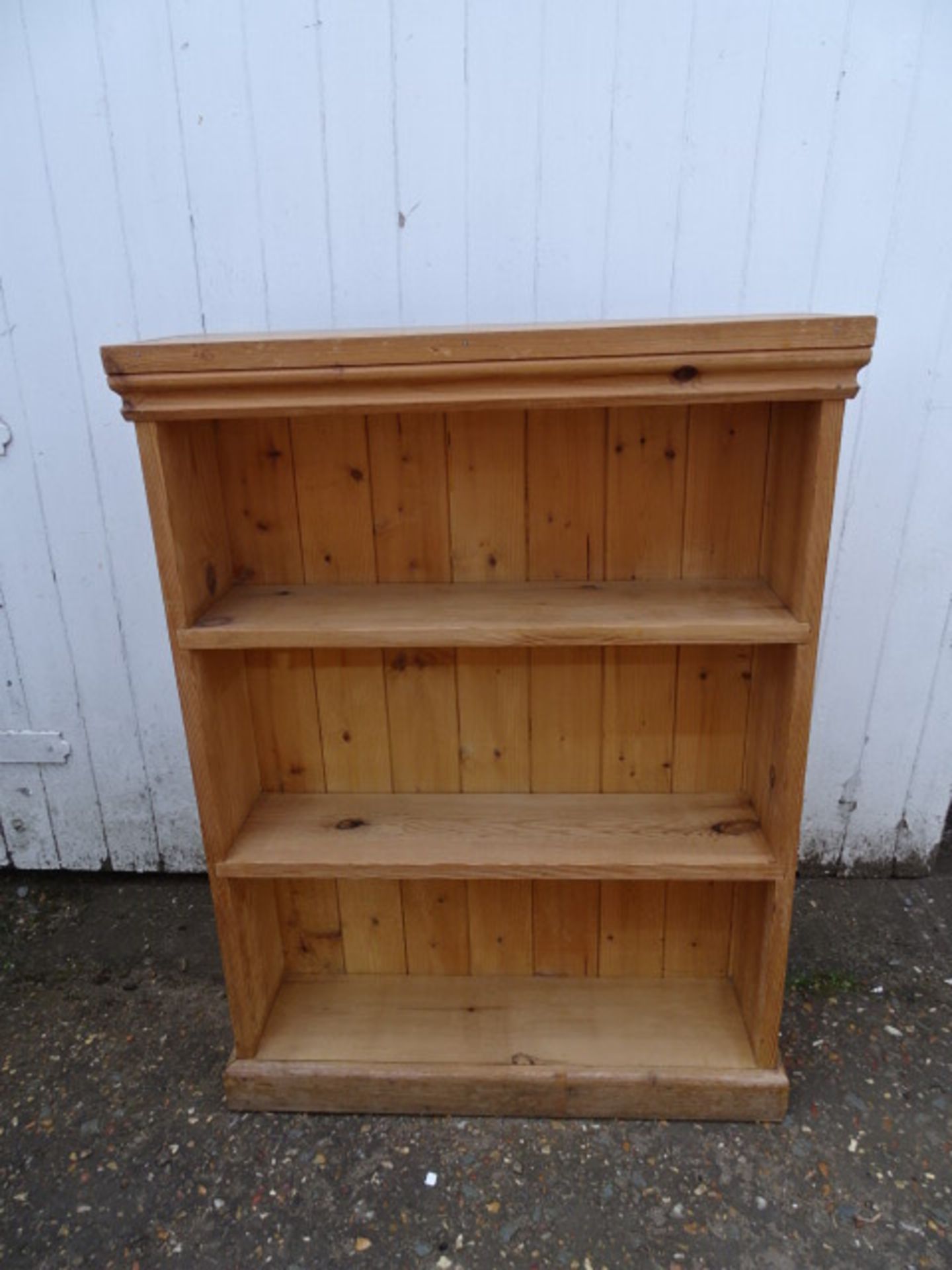 Pine bookcase H93cm W69cm D18cm approx