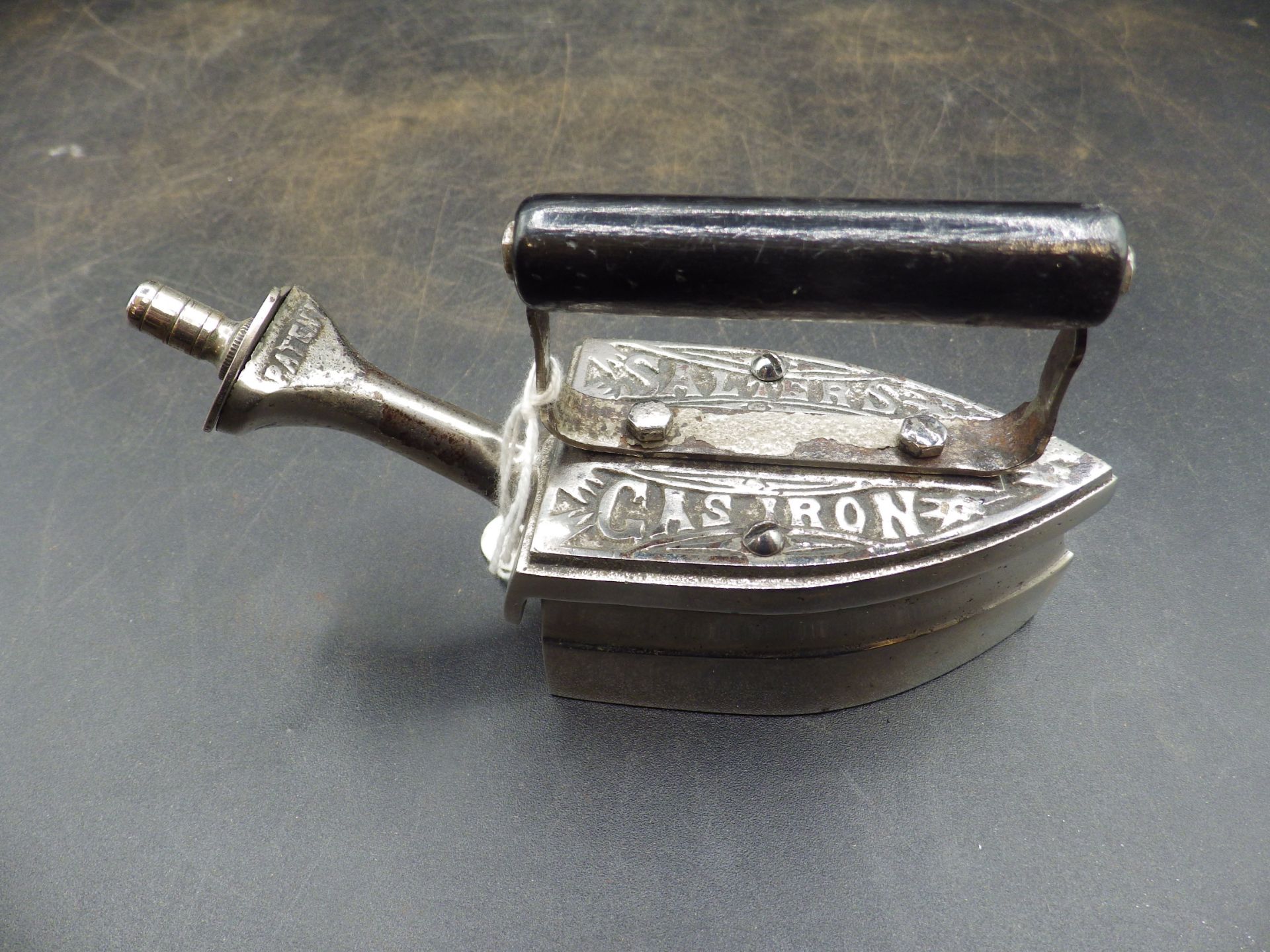 Small chrome? Salters gas iron with air regulator , base 8cm