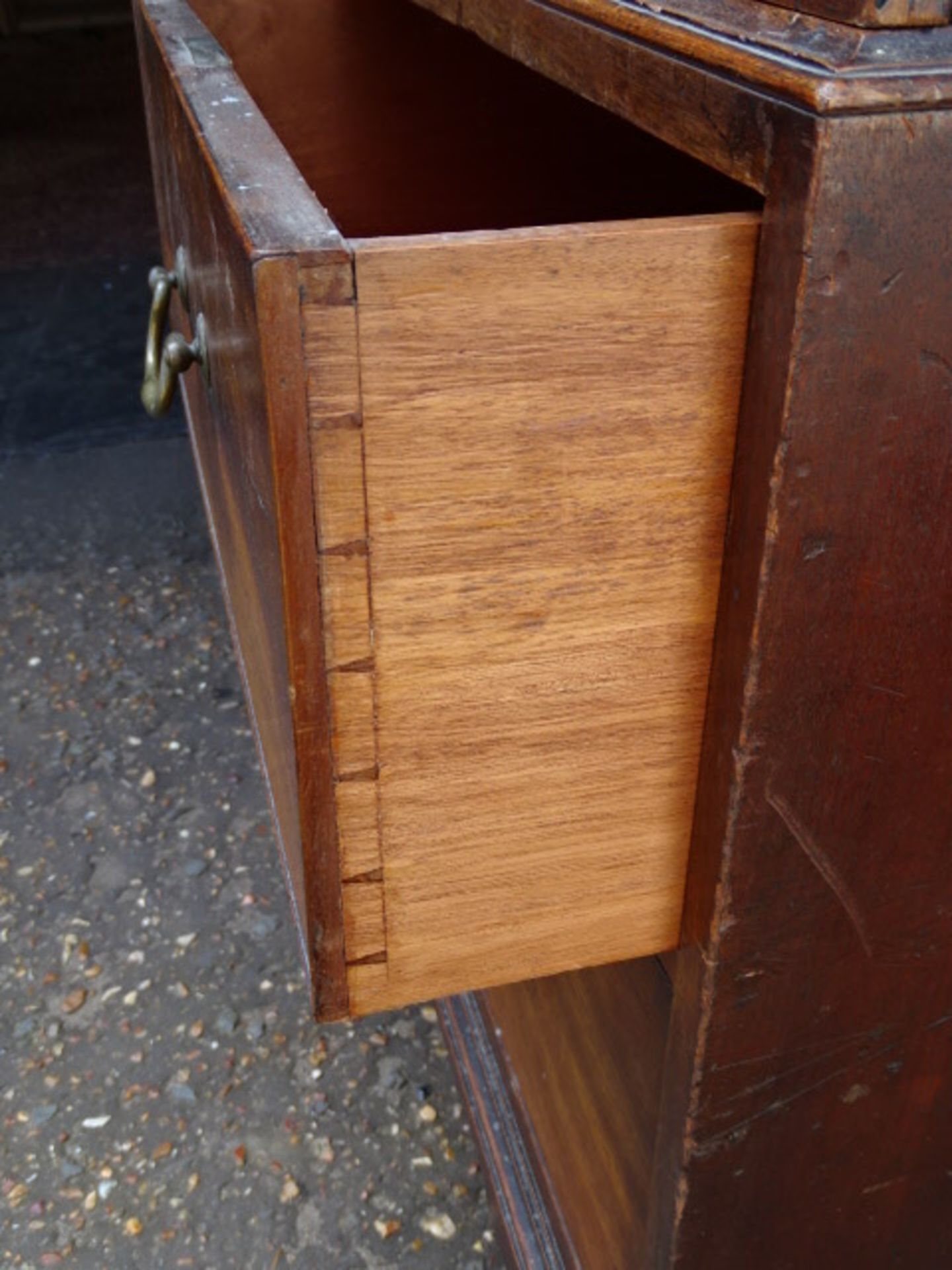 Mahogany linen press/cupboard with brass handles (needs some restoration, beading missing around - Image 2 of 13