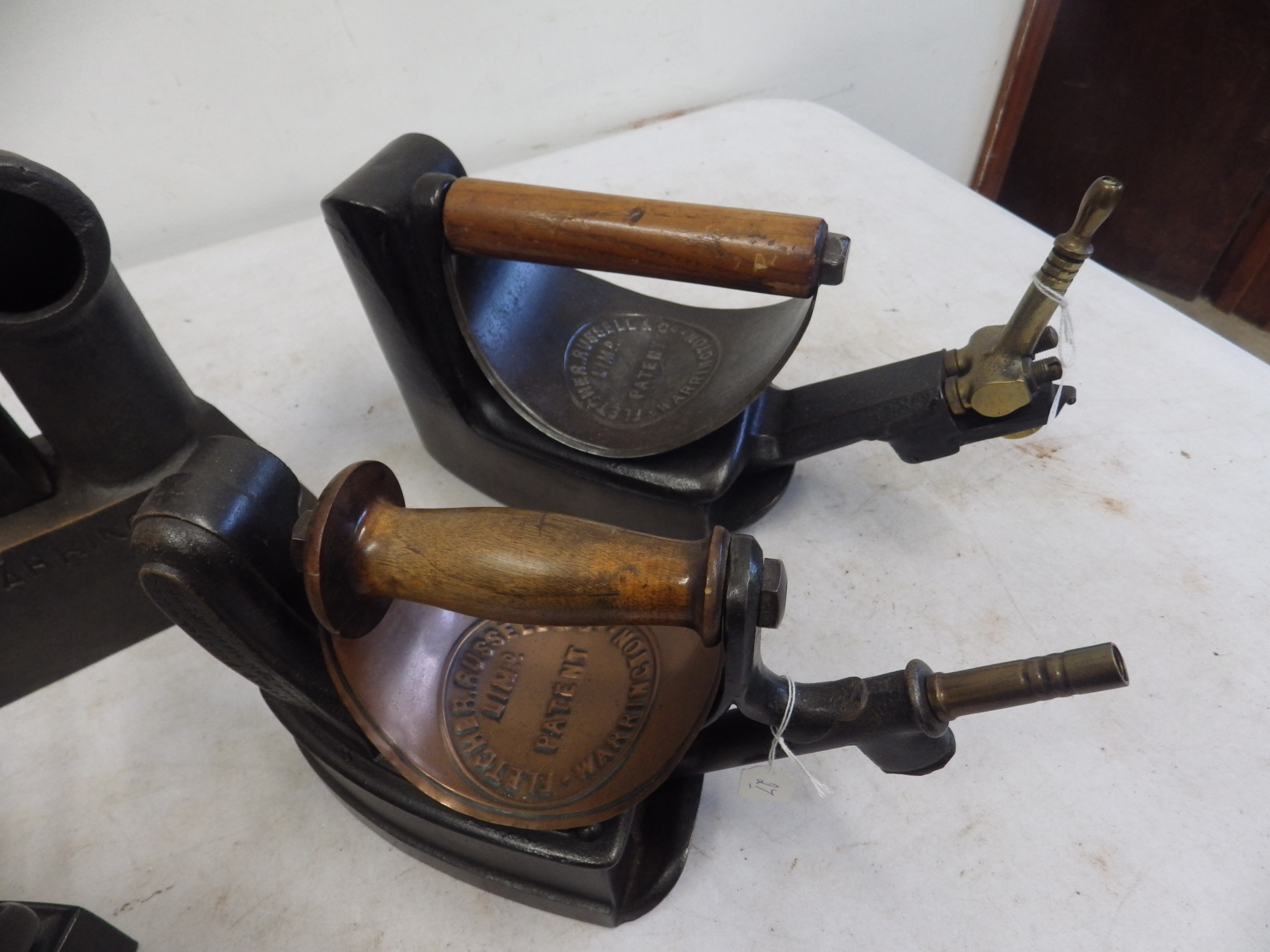 4 Fletcher Russell & Co Ltd gas irons to incl no.5 patent 1885, No.10, another with air vent down - Image 4 of 4